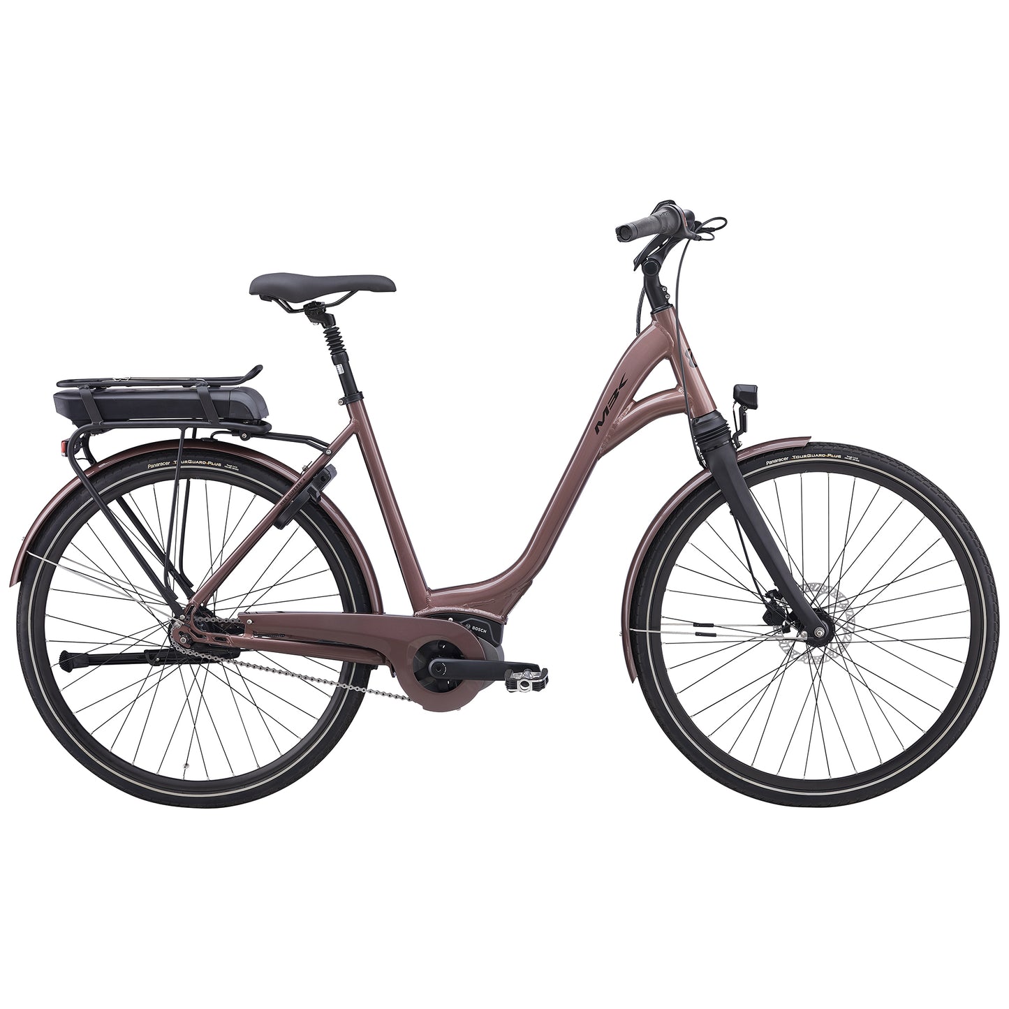 Elcykel i roströd med pakethållare, stänkskärmar och framstrålkastare