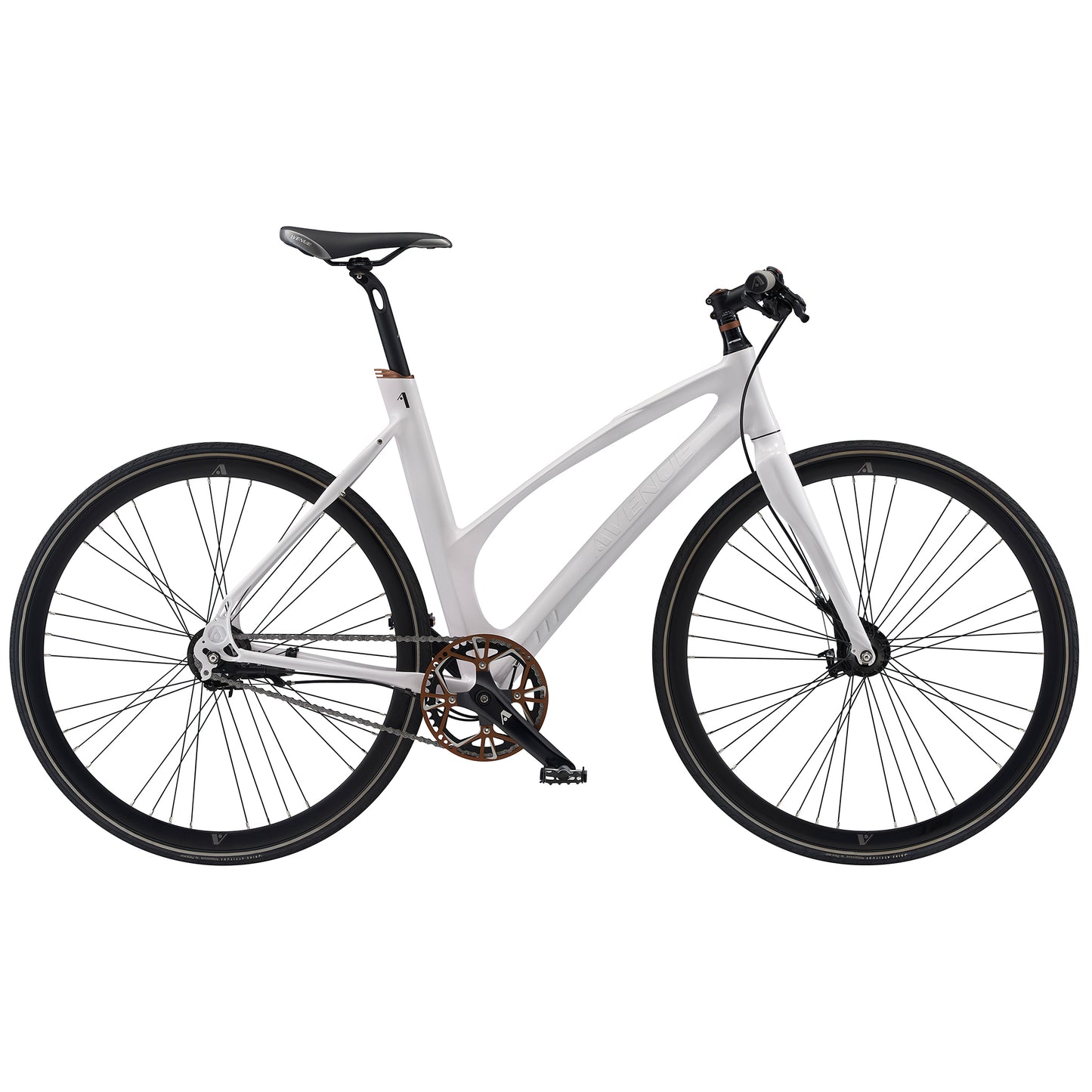 Cykel med vit ram, svarta däck och skivbroms.