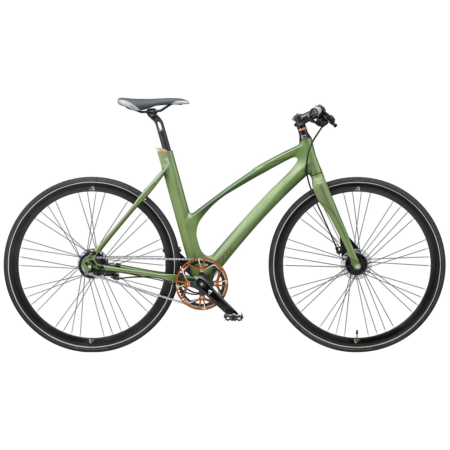 Cykel med grön ram, svarta däck och skivbroms.