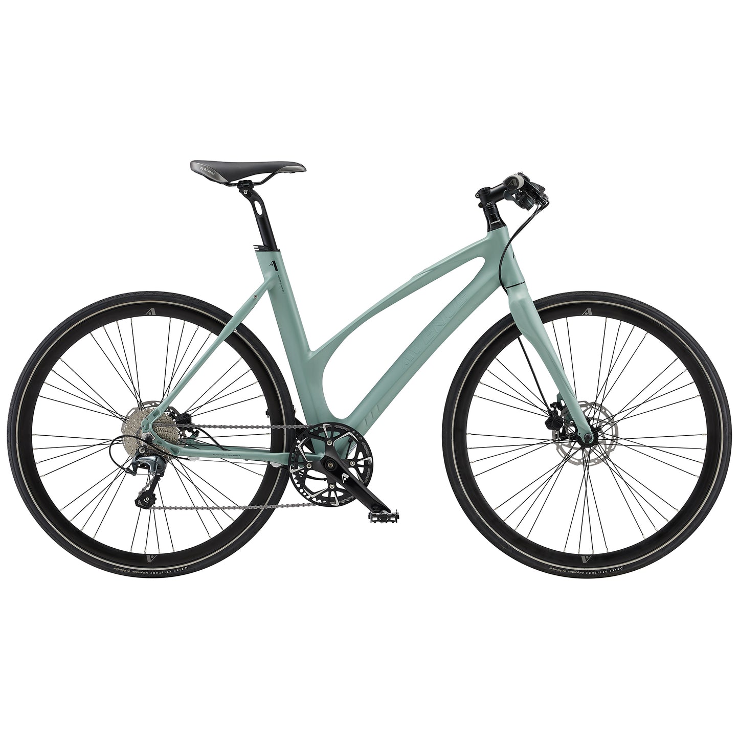 Turkos cykel med svart sadel, skivbromsar och framhjul med ekrade spakar